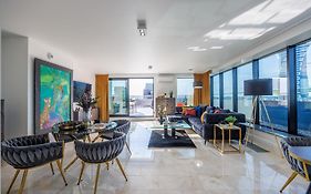 Emihouse Riverside Premium Apartments - Free Parking, City Center